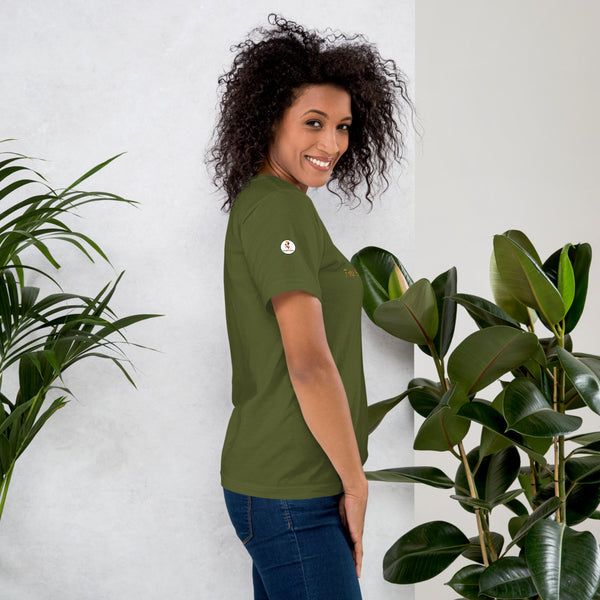 This Fashionista Wears Love T-Shirt